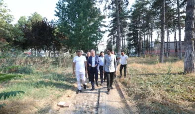 İnegöl’de Kuğulu Park Yeniden Hayat Buluyor