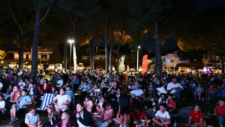 İznik’te Yaz Akşamları Çocukların Neşesi ile Renkleniyor