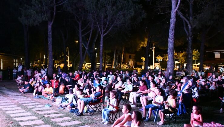 İznik’te Yazlık Sinema Sezonu Sona Erdi