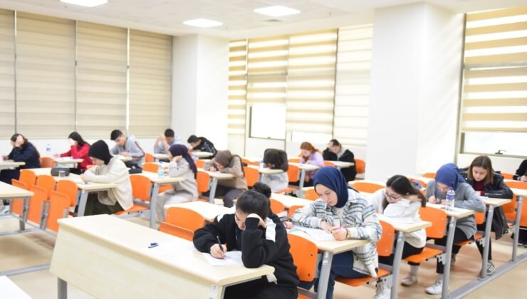 Memur Adaylarına Yıldırım Belediyesi Desteği