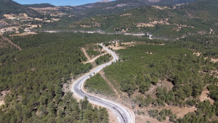 Keles İlçesinde Yollar Yenileniyor