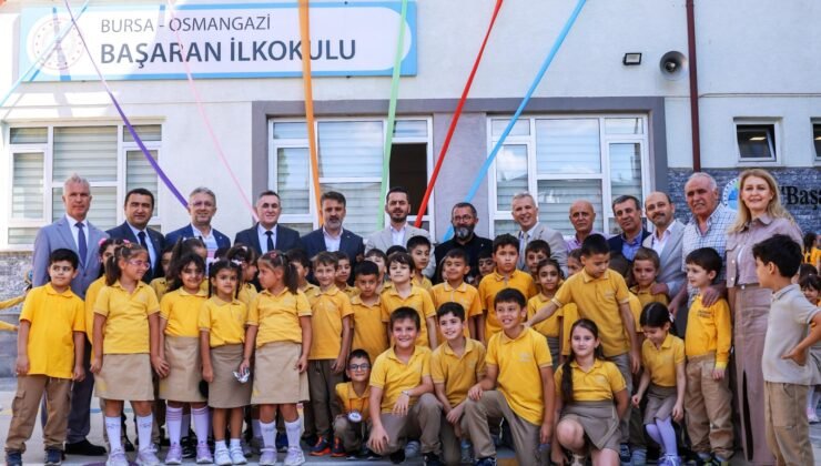 Büyükşehir Belediyesi Başkan Vekili Şahin Biba Öğrencilerin ilk Ders Heyecanına Ortak Oldu