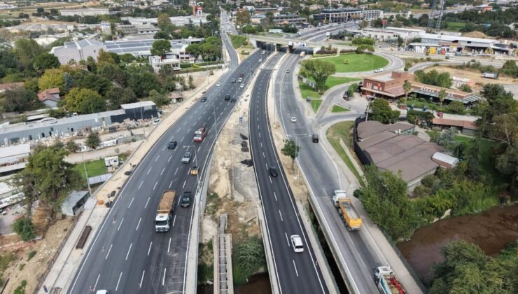 Büyükşehir Belediyesi Başkan Vekili Şahin Biba Sözünü Tuttu Geçit Köprüsü Trafiğe Açıldı