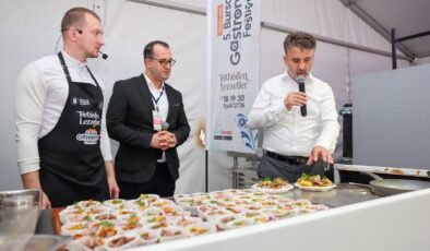 Kardeş Şehirlerin Lezzetleri Bursa’da Bir Araya Geldi