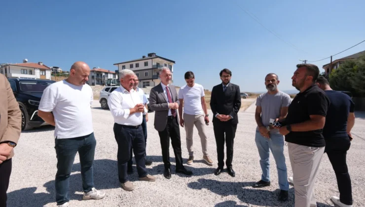 İnegöl Akhisar Mahallesinde 14 Sokakta Sathi Kaplama Uygulanıyor