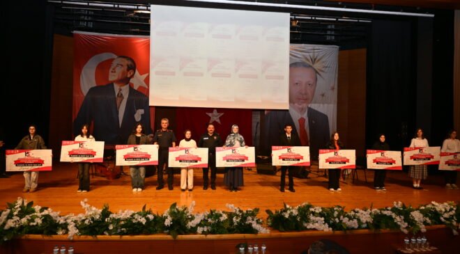 15 Temmuz Demokrasi ve Milli Birlik Günü Yarışmalarının Finali Bursa’da Yapıldı