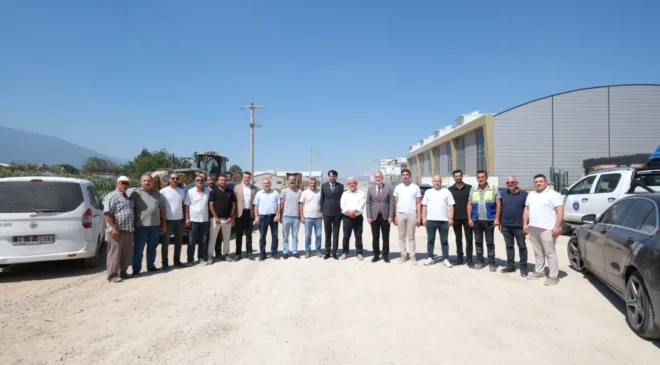 105 Adada Yol Kaplama Çalışmaları  Başladı