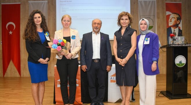 Osmangazi’de Alzheimer Hastalığında Erken Tanının Önemi Konuşuldu