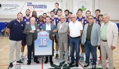 Osmangazi Belediye Başkanı Erkan Aydın’dan Basketbola Tam Destek