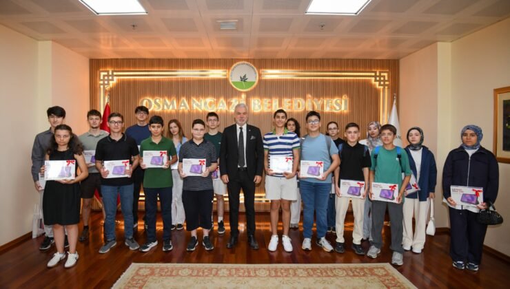 Osmangazi Belediye Başkanı Erkan Aydın’dan Eğitime Tam Destek