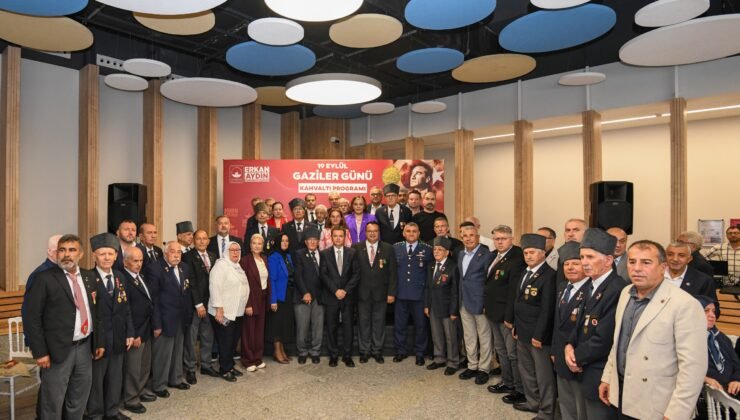 Osmangazi Belediye Başkanı Erkan Aydın Kahraman Gazilerle Aynı Sofrada
