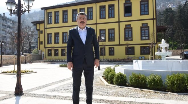 Yıldırım’da Düşünce Sanatının Yeni Adresi Alev Alatlı