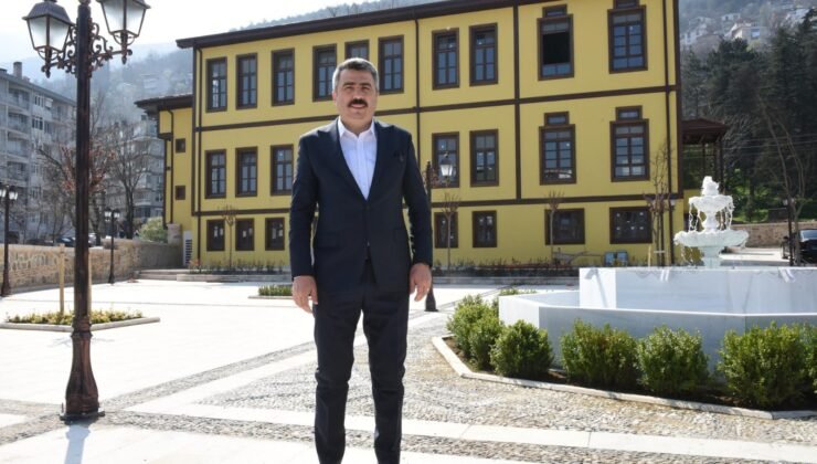 Yıldırım’da Düşünce Sanatının Yeni Adresi Alev Alatlı
