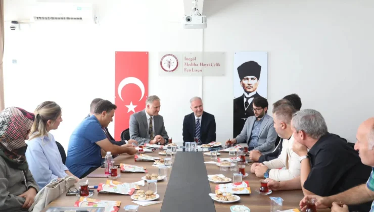 İnegöl Belediyesi Mediha Hayri Çelik Fen Lisesine Semt Sahası Kazandırıyor