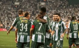 Bursaspor –  4   İstanbulspor –  0