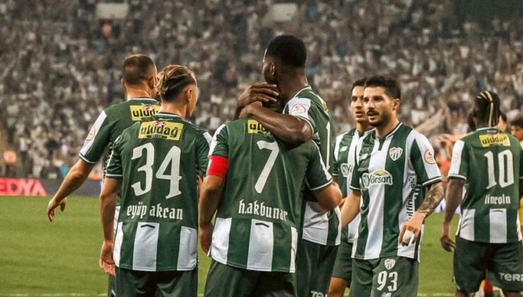 Bursaspor –  4   İstanbulspor –  0