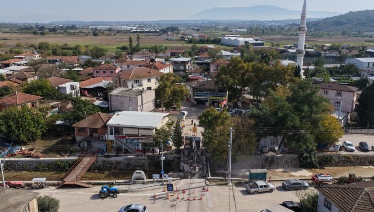 Büyükşehir Belediyesi’nden Çekrice’ye Yeni Köprü