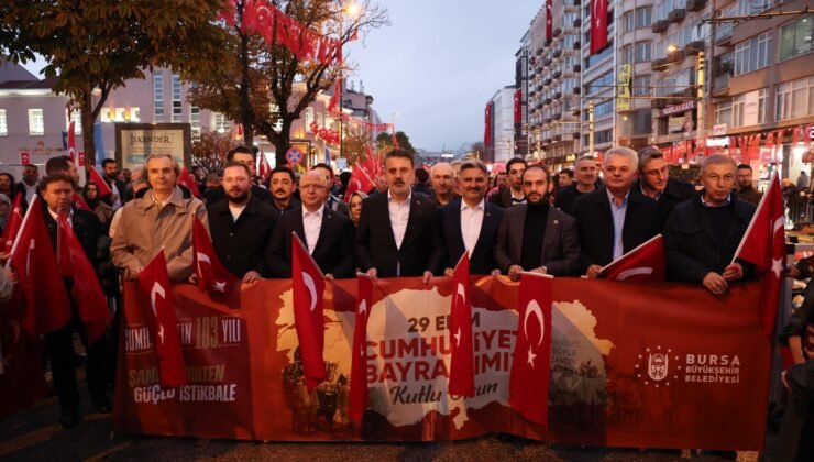 Cumhuriyet Bayramının Ritminde Bursa Tek Yürek