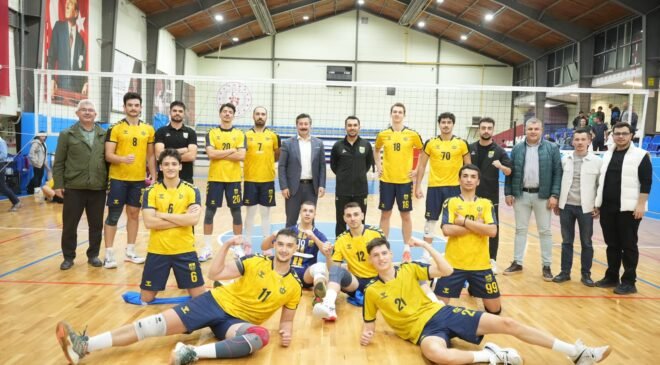 Yenişehir Belediyespor Erkek Voleybol Takımı 2 de 2 de Yaptı
