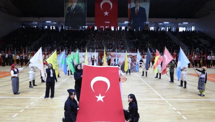 İnegöl’de Cumhuriyetin 103 Yılı Törenlerle Kutlandı