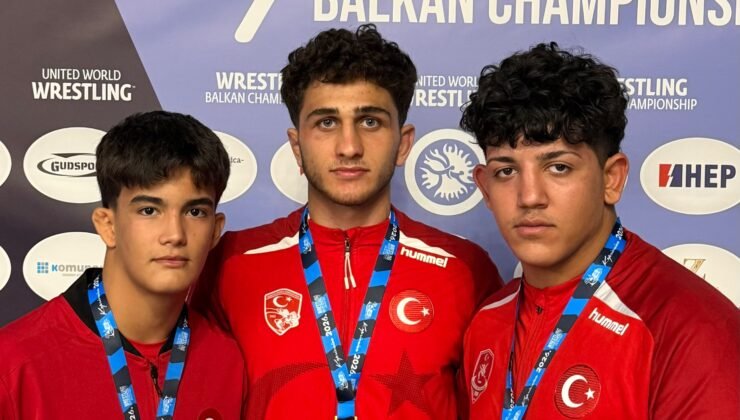 Büyükşehir Belediyespor Güreşçileri 3 Altın Madalya Kazandı