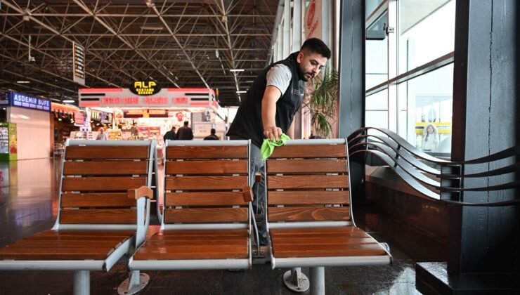 Büyükşehir Belediyesi’nden Toplu Taşımada Hijyen Hassasiyeti