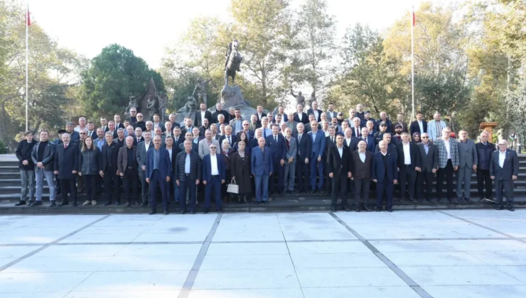 İnegöl’de 19 Ekim Muhtarlar Günü Törenle Kutlandı