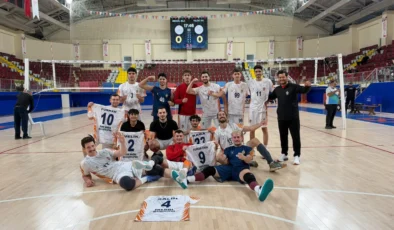İnegöl Belediyespor Voleybolda Şov Yapıyor 4′ te 4