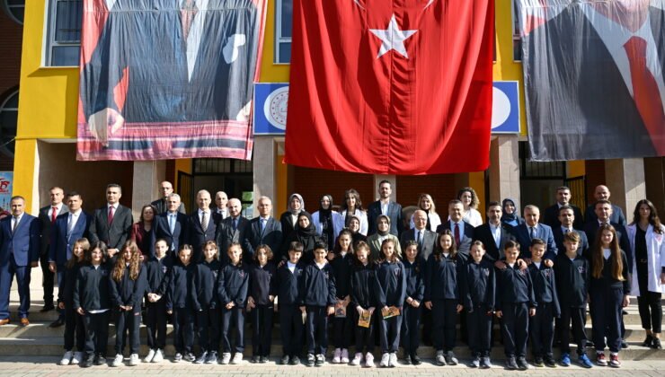 Osmangazi 23 Nisan Orta’okulunda “Şule Yüksel Şenler Kütüphanesi” Açıldı