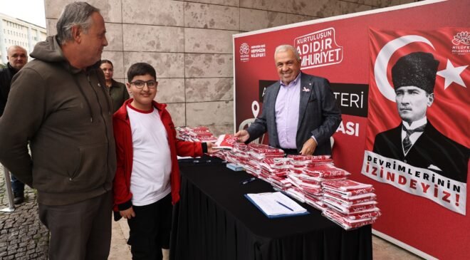 Nilüfer’in Her Yerinde Atatürk Posterleri