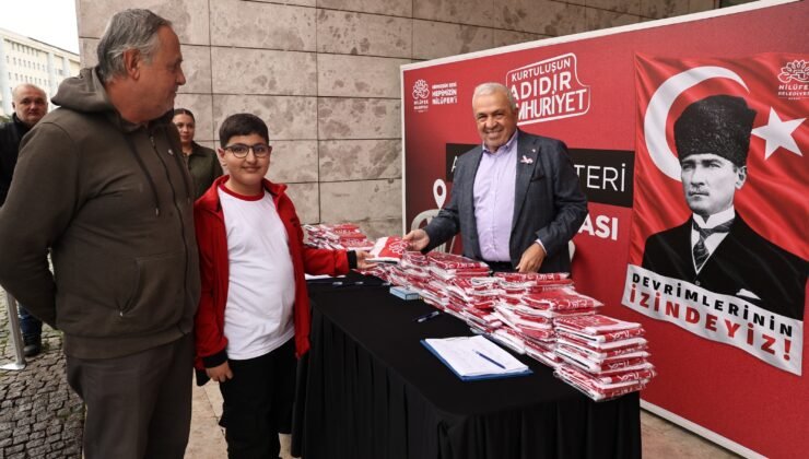 Nilüfer’in Her Yerinde Atatürk Posterleri