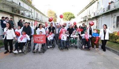 Osmangazi’de Cumhuriyet Bayramı Coşkusu Engel Tanımadı