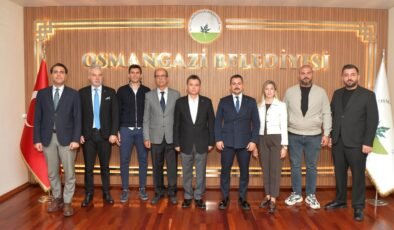 Osmangazi Belediye Başkanı Erkan Aydın Akademik İşbirlikleri Sürdürüyor