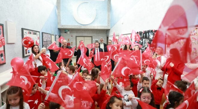Osmangazi Belediyesi’nin Kreşlerinde Cumhuriyet Bayramı Coşkusu Yaşandı