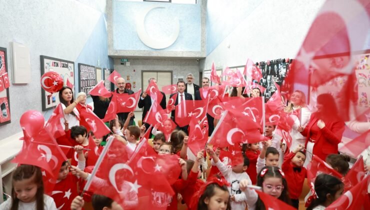 Osmangazi Belediyesi’nin Kreşlerinde Cumhuriyet Bayramı Coşkusu Yaşandı