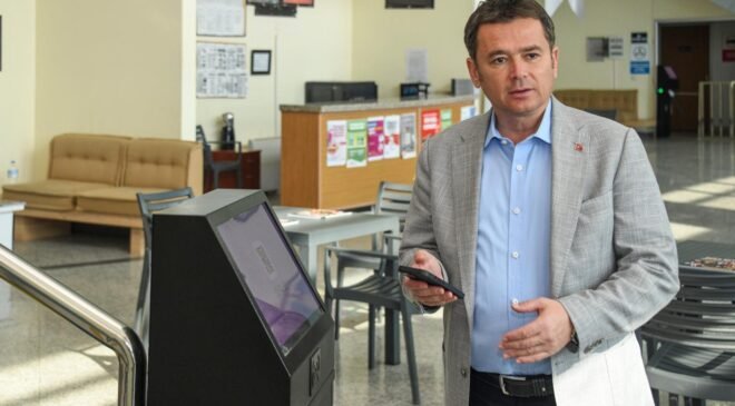 Belediye Başkanı Erkan Aydın Sporun Kalbi Osmangazi Uygulamasını Tanıttı