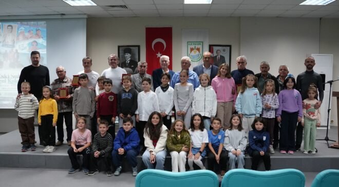 “Eski Sular Yeni Kulaçlar” İznik’te Geçmiş ile Geleceği Aynı Kulvarda Buluştu