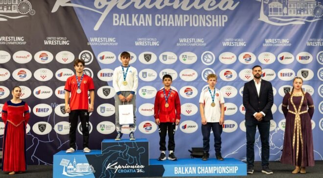 Güreş’te Yıldırım Rüzgarı